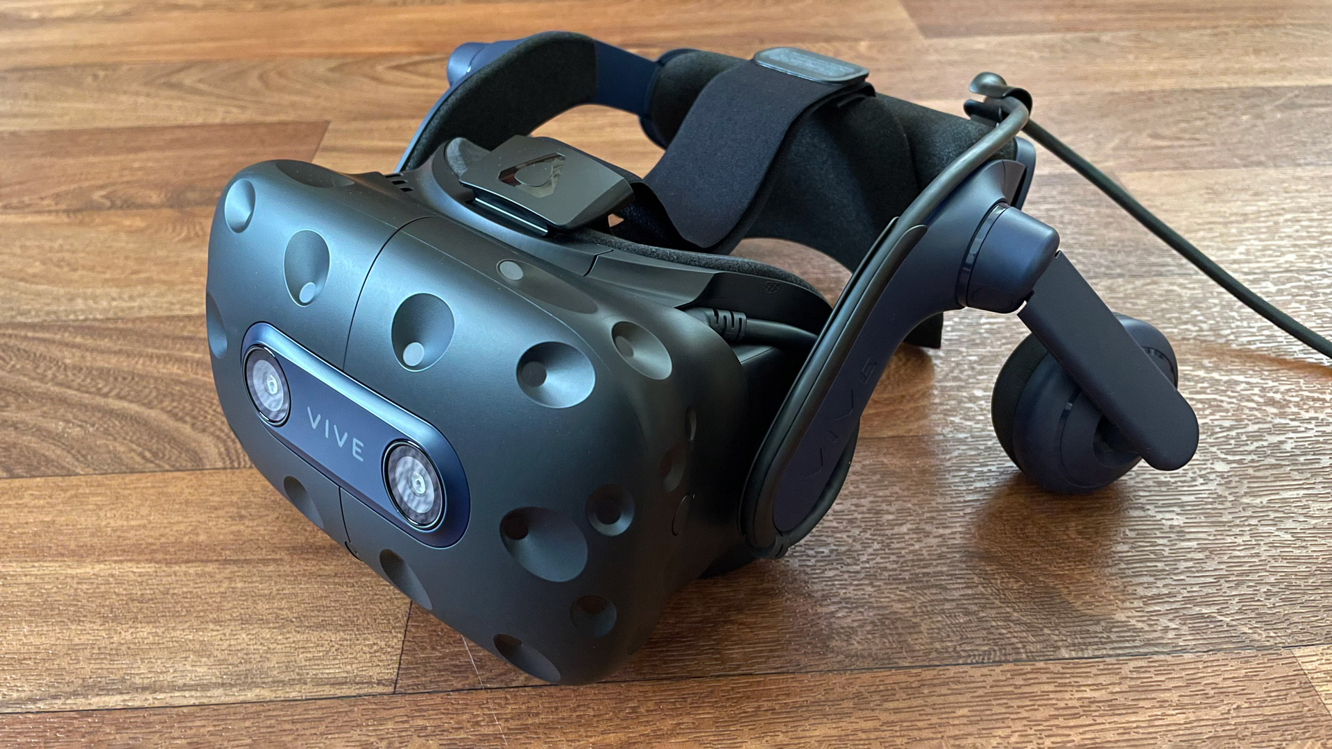 HTC Vive Pro 2 总结1.jpg