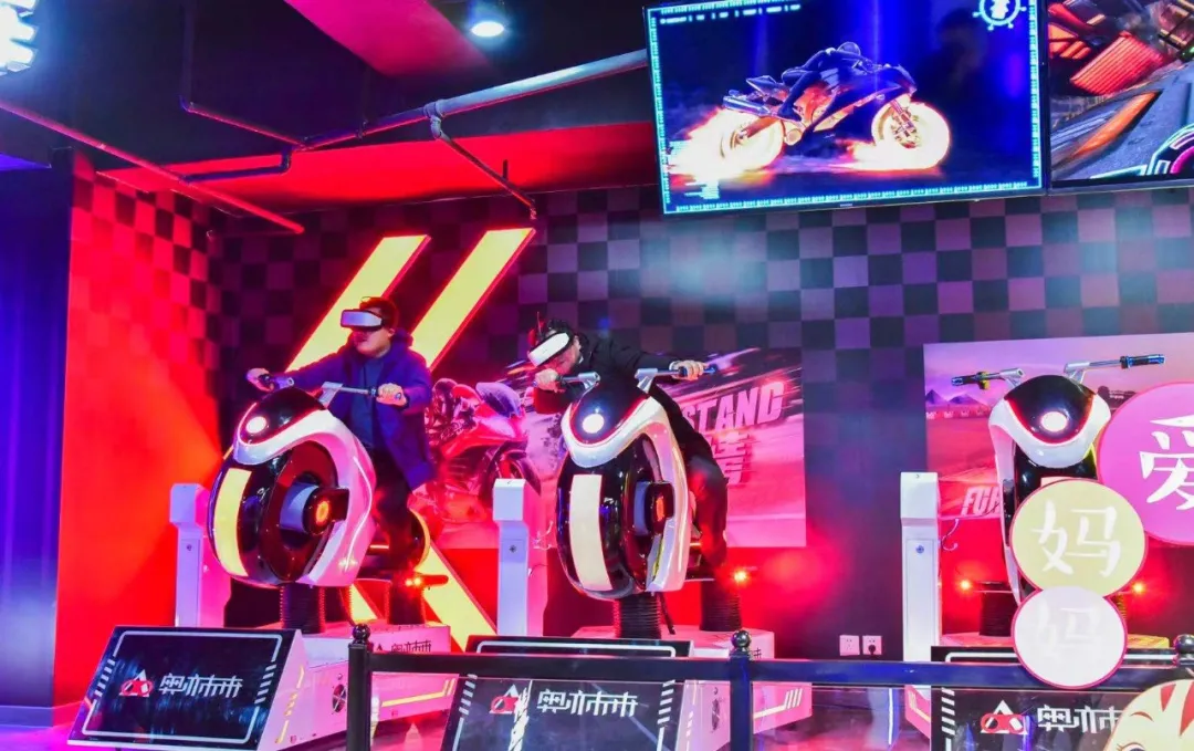 奥亦未来打造青岛市城阳360°全沉浸式VR乐园，开启全新VR科技文化娱乐体验空间