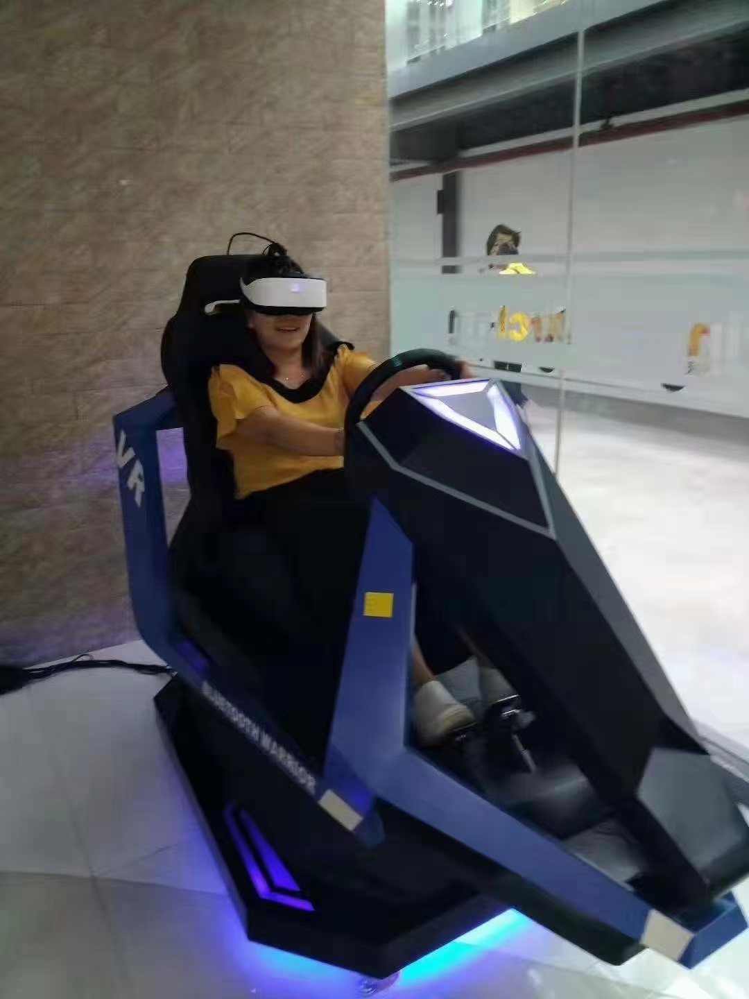 VR超速驾驶模拟体验系统.JPG